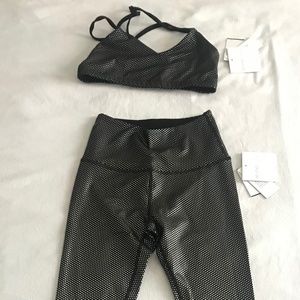 Beyond Yoga bra & leggings